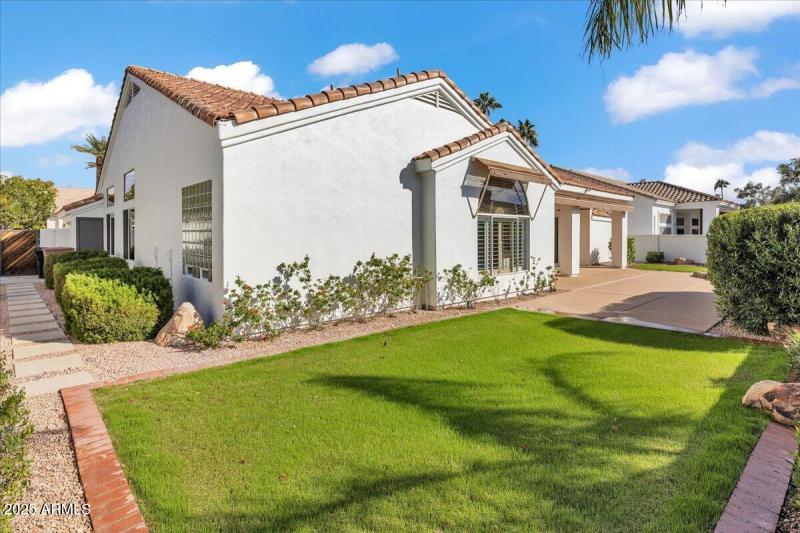 09-9606_N_117th_St47