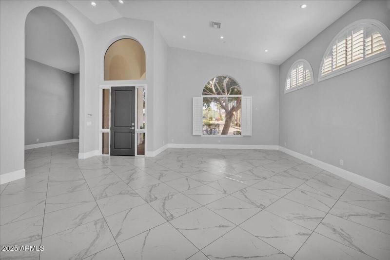 35-9606_N_117th_St26