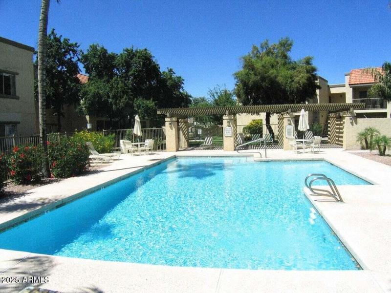 20140423165443881185000000-o