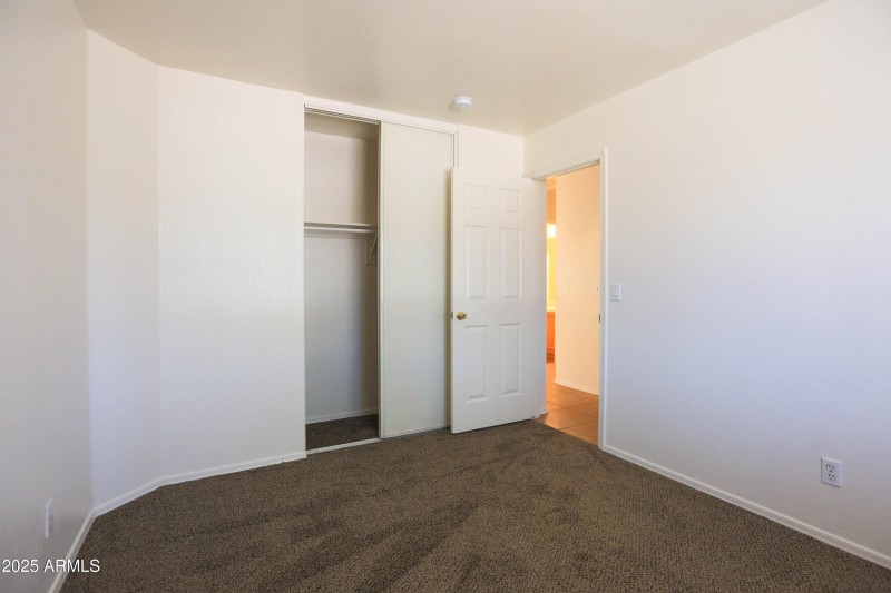 16058N135thDr-12