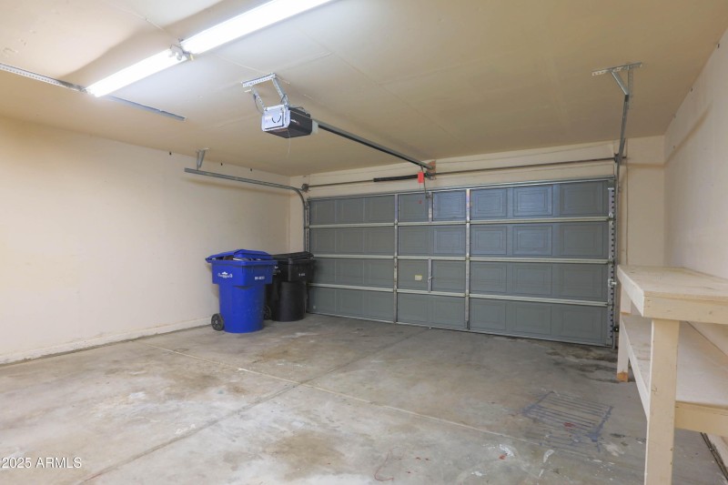16058N135thDr-22