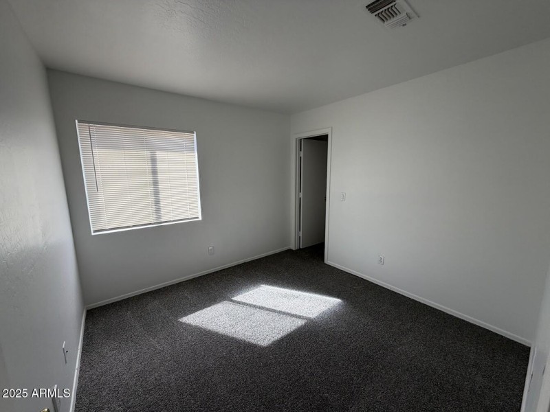 16 - Bedroom2