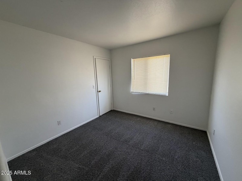 18 - Bedroom3