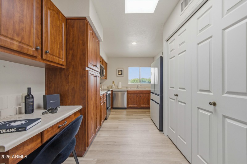 6249 N 78th St No16-19