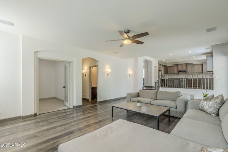 24-web-or-mls-Pine-24