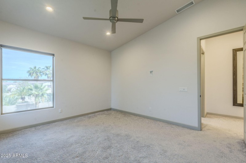 38-web-or-mls-Pine-38