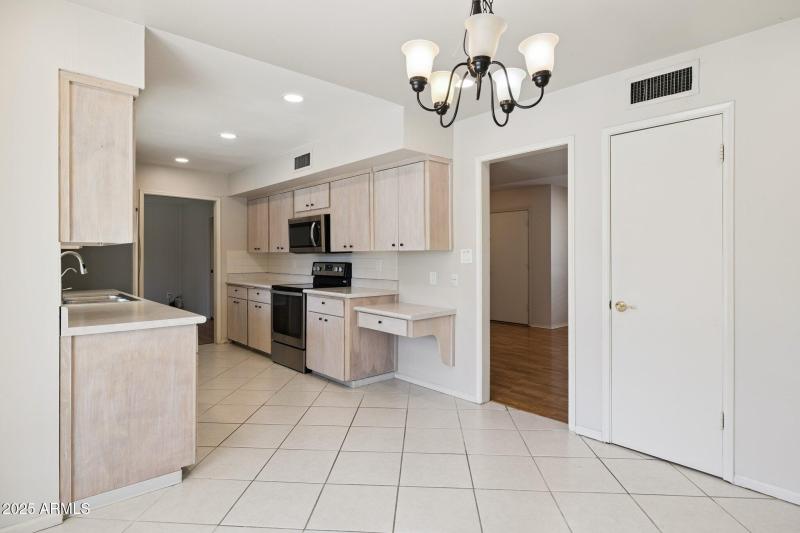 16-web-or-mls-8590-e-via-de-dorado