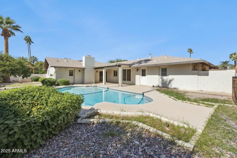 29-web-or-mls-8590-e-via-de-dorado