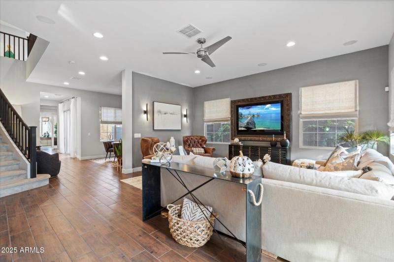 12-Living Room