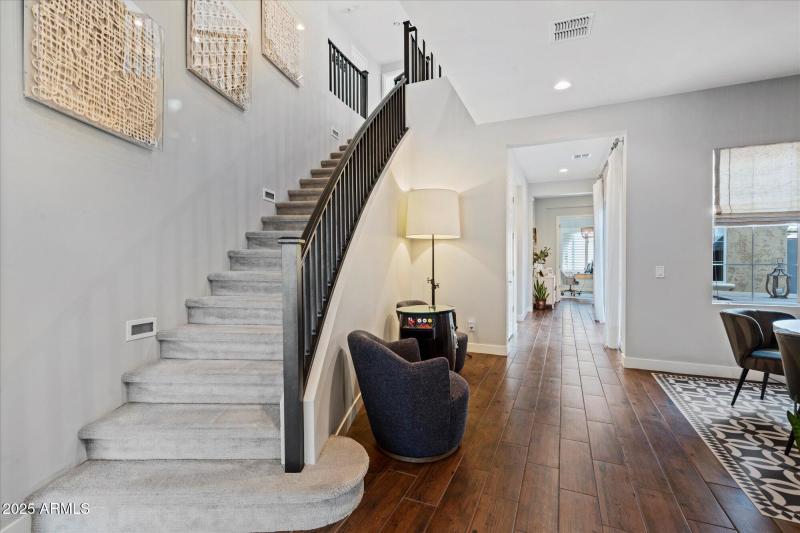 13-Staircase