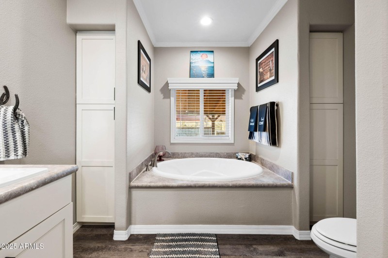 28-Primary Bathroom (3)