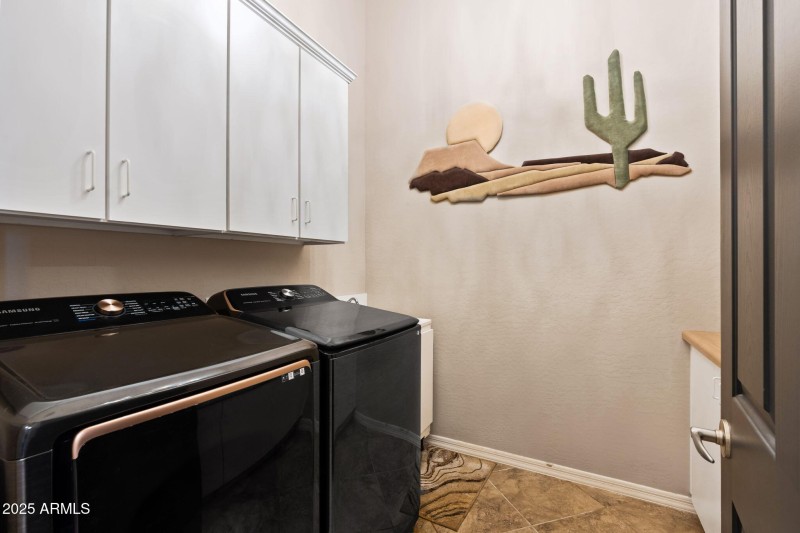 42001 N BRIDLEWOOD WAY