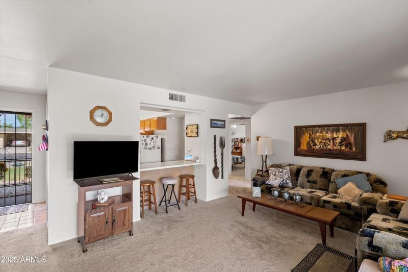 08-Living Room
