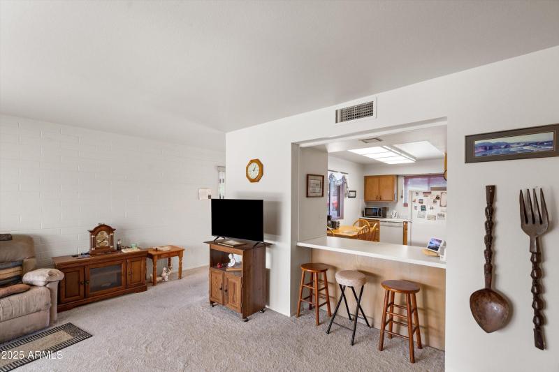 09-Living Room