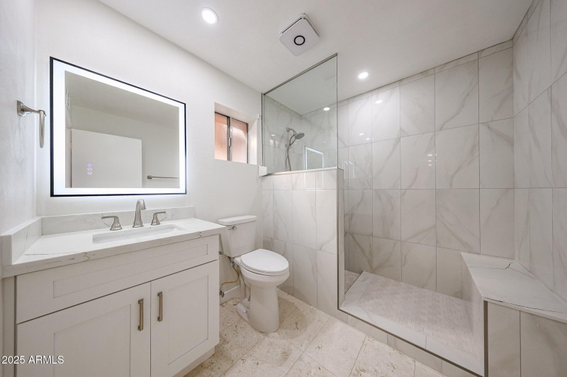 2nd Bathroom