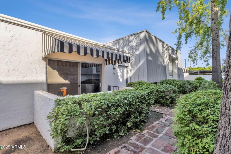 3-web-or-mls-3416-n-44th-st-15