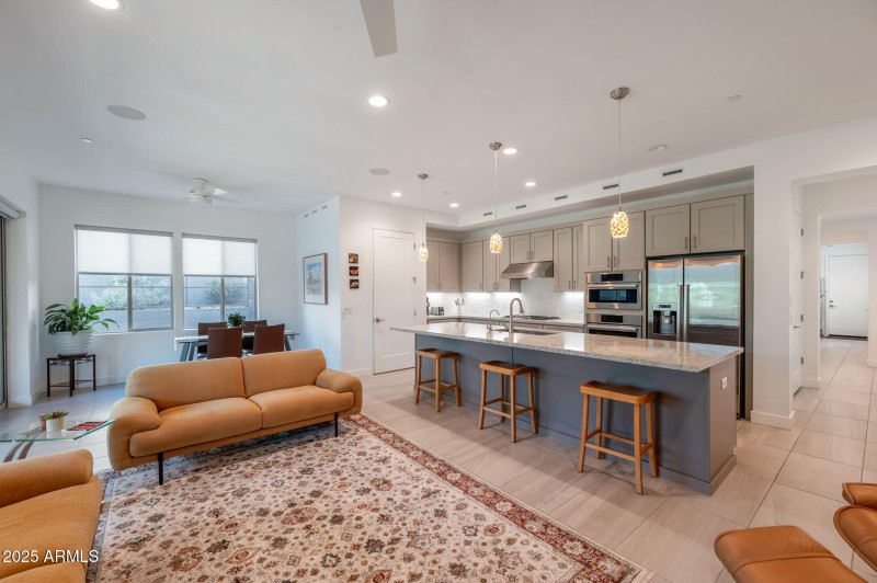 8-web-or-mls-Qp-9545