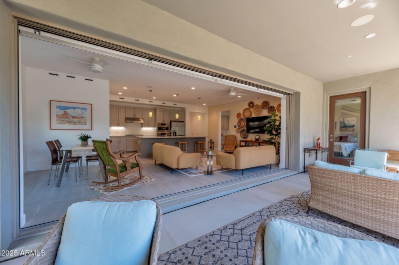 20-web-or-mls-Qp-9568