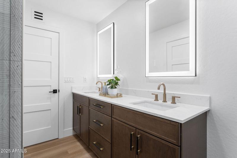 LegacyInvestingsAcomaListingPhotos-53