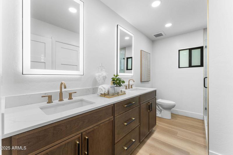 LegacyInvestingsAcomaListingPhotos-50