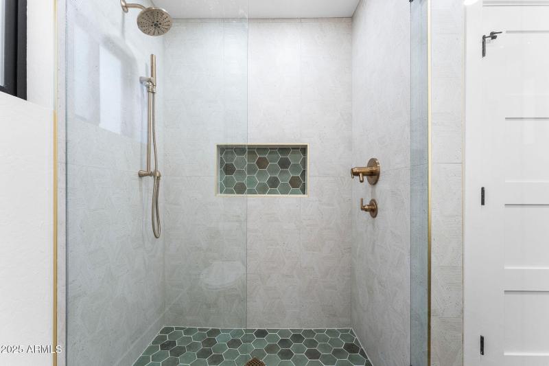 LegacyInvestingsAcomaListingPhotos-52