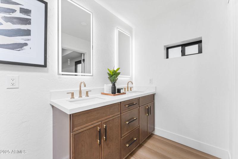 LegacyInvestingsAcomaListingPhotos-44