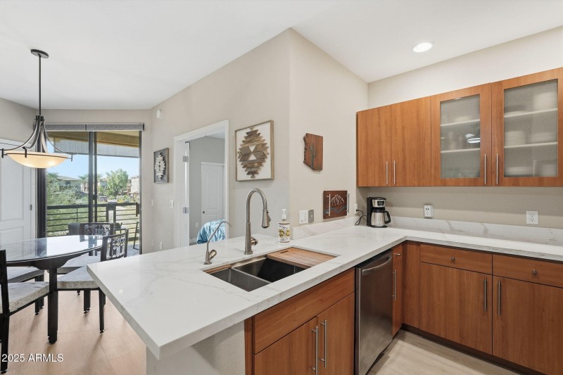 18-web-or-mls-018_ListerPros