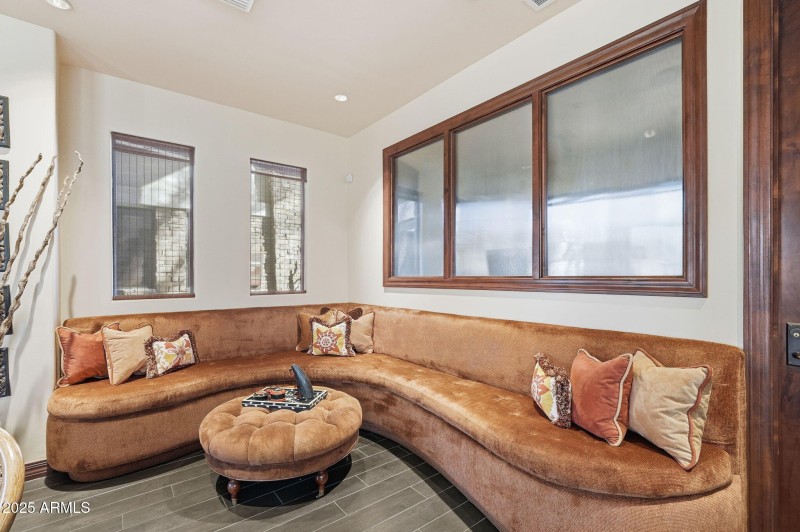 48-web-or-mls-011_ListerPros