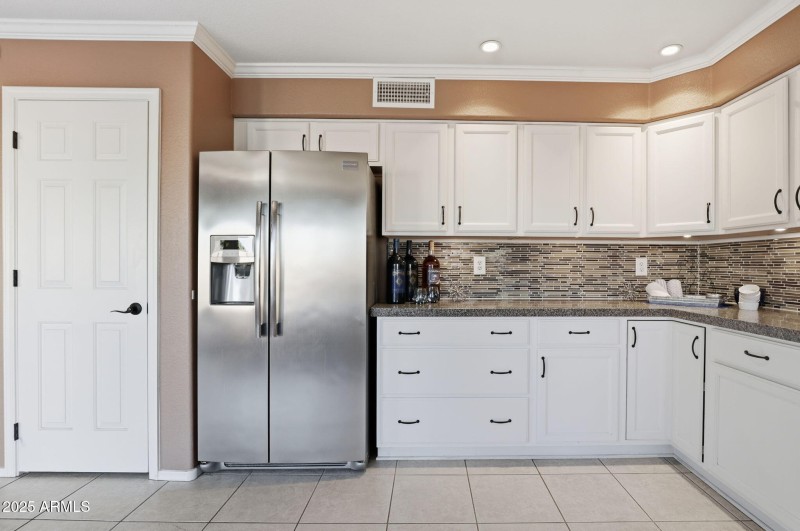 22-web-or-mls-11155 N 87th Pl Scottsdale