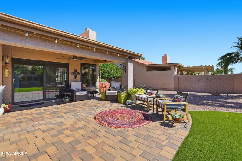 Extended back pavor patio