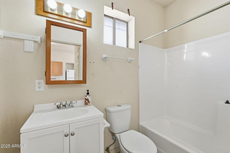 65-web-or-mls-086_ListerPros