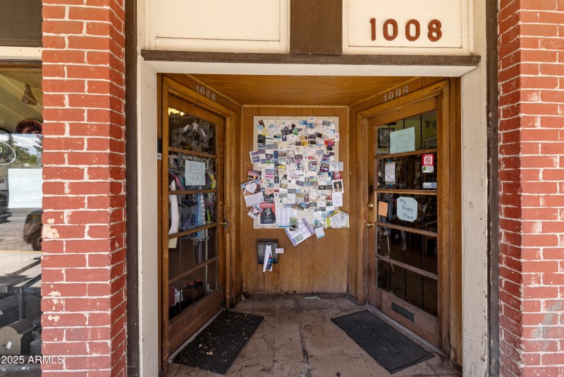 04-Front Entry