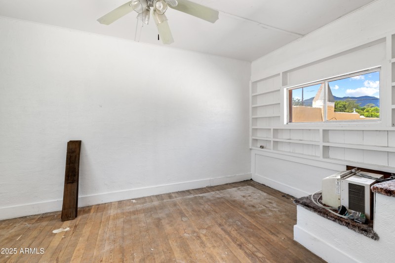 19-Apartment