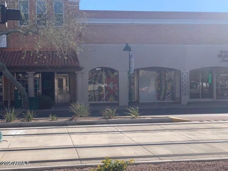 Front Street 2