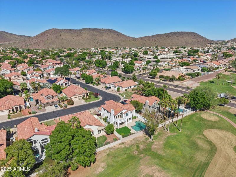 84-web-or-mls-W Aurora Dr-S0210-076