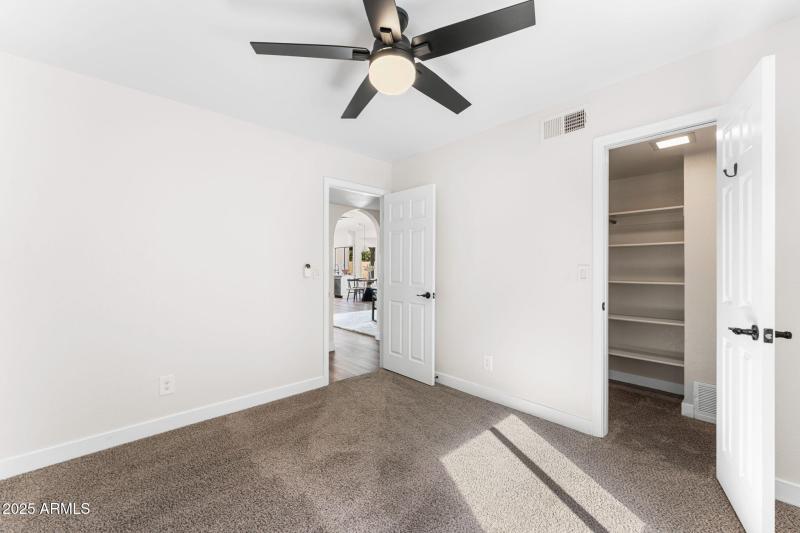 15833 N 60th Way, Scottsdale AZ 85254