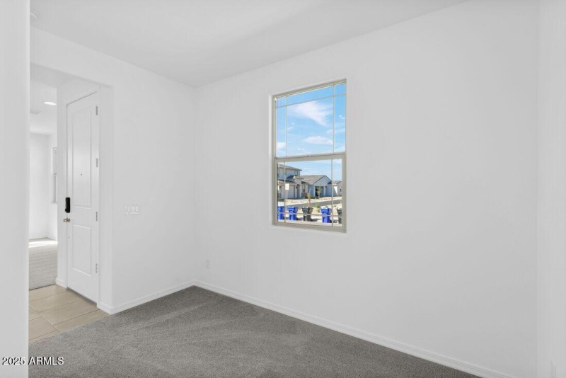 25161 N 165th Lane ~ Ready Now!