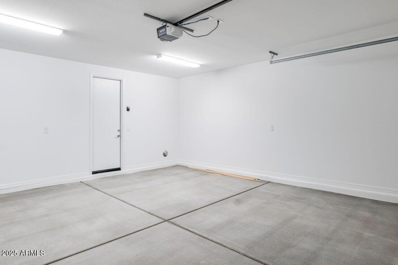 25161 N 165th Lane ~ Ready Now!