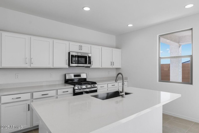 25161 N 165th Lane ~ Ready Now!