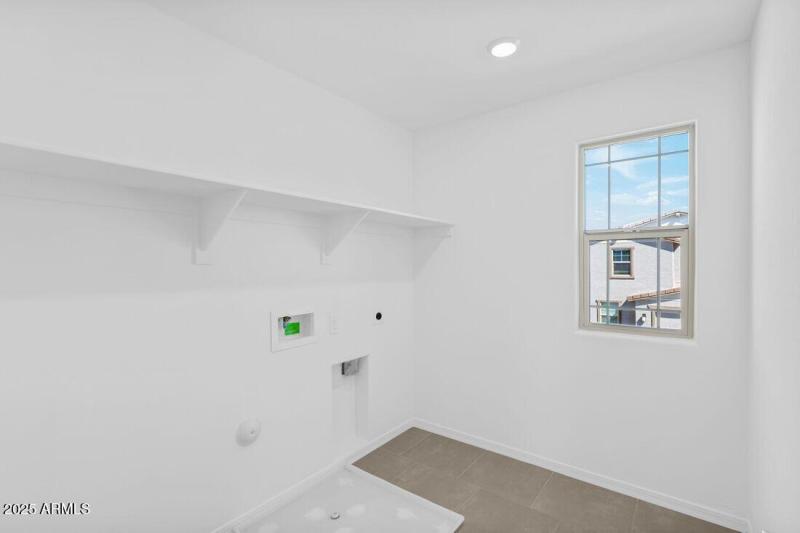 25161 N 165th Lane ~ Ready Now!