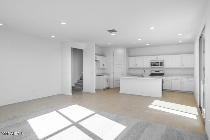 25161 N 165th Lane ~ Ready Now!