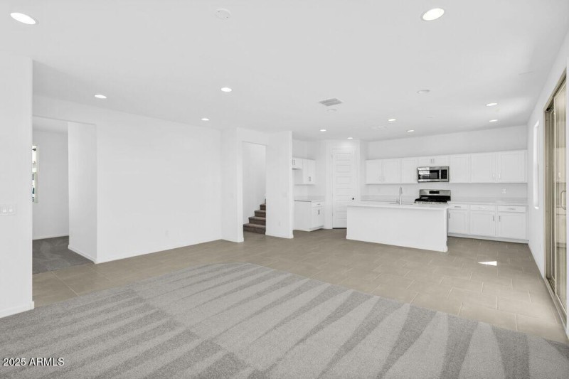 25161 N 165th Lane ~ Ready Now!