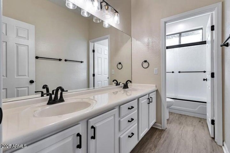 20211224033812232172000000-o