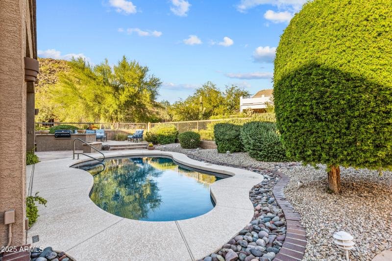 3430 N Mountain Ridge #64-43