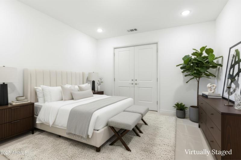 43-5100 E Rancho Paloma Dr #2040