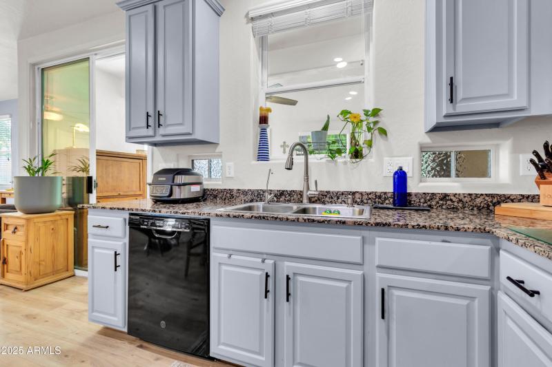 1639 S Laramie-11