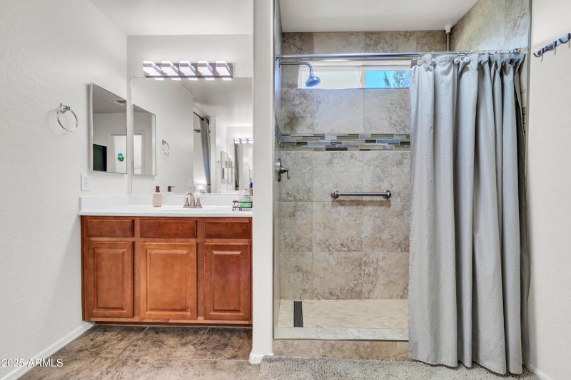 1639 S Laramie-18