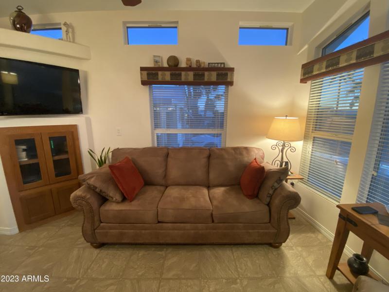 E1C05D70-A5F5-48F8-872E-09972CDEF8B6