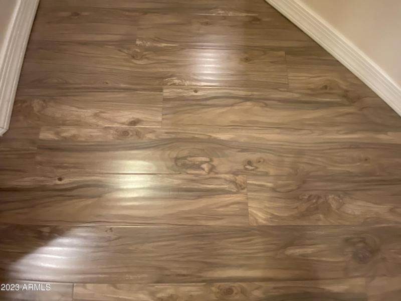 6FAD7DD4-93AB-452B-A479-5D2D75846E47