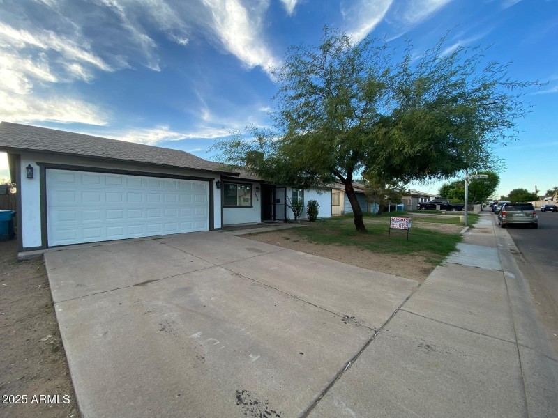 WhatsApp Image 2025-10-19 at 11.07.08 AM